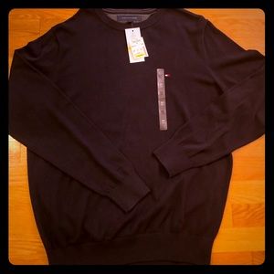 Tommy Hilfiger NWT Men’s Crewneck Sweater